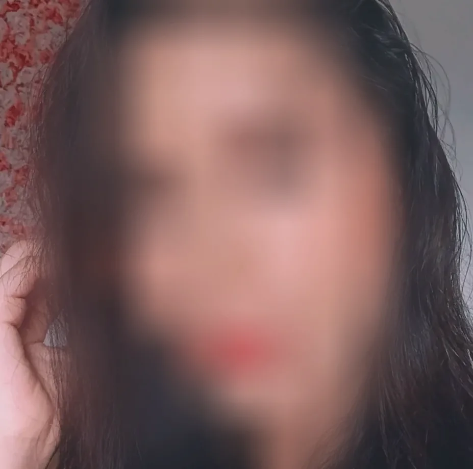 Elena, 29 anni